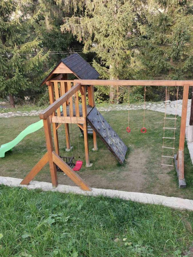 Apartamento Біла Хата Iltsi Exterior foto